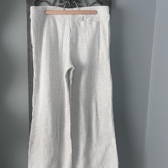 American Eagle Outfitters Cream Waffle Flare Pants - Picture 2 of 3